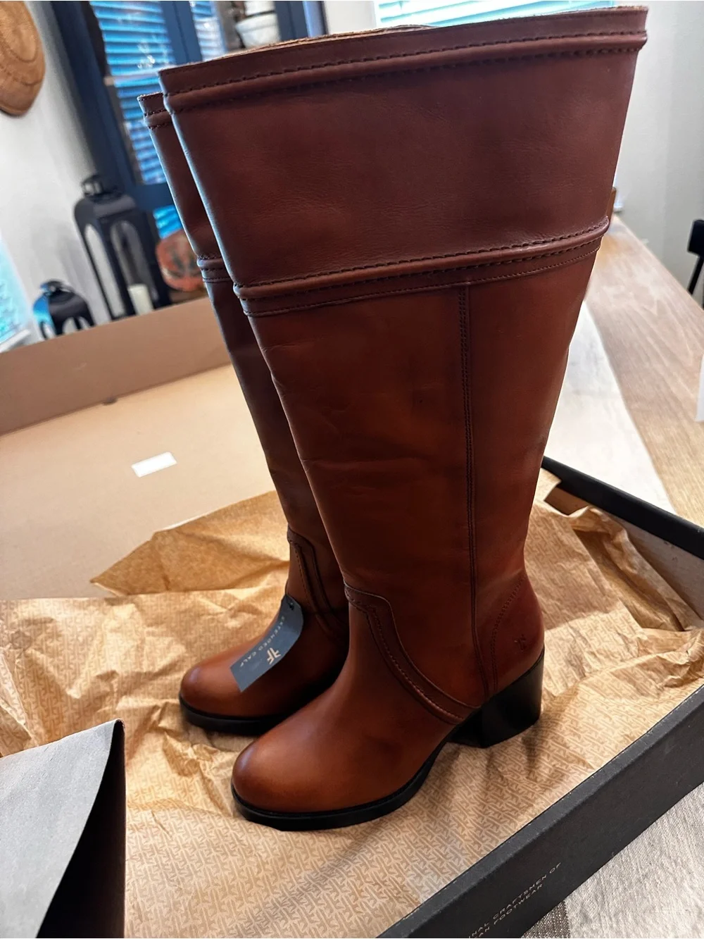 Frye never worn